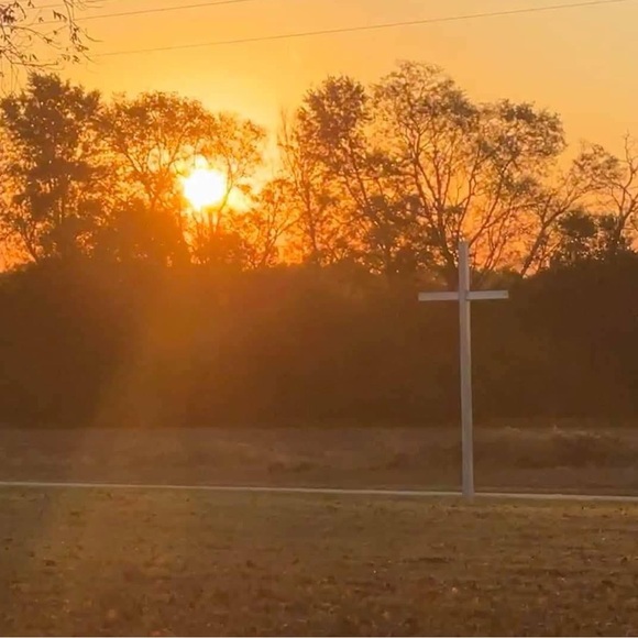 LIVE Closet Sale and Share Show! - Picture 12 of 15